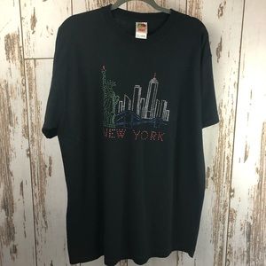 New York Skyline Glitzy T-Shirt. Size XL. New condition!